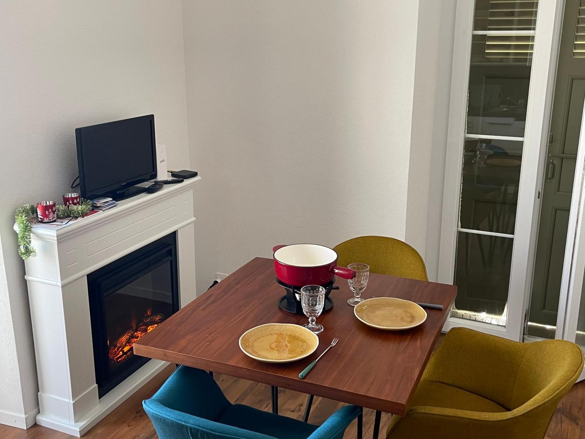 Charmant Appartement Au Vagabond Leysin Eksteriør billede