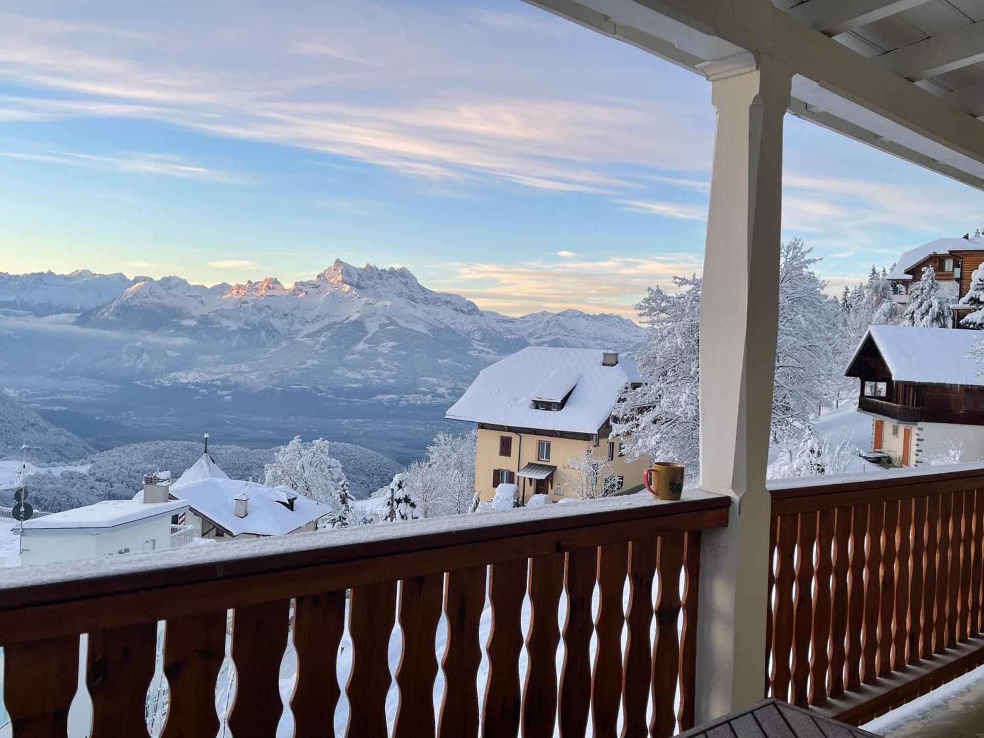 Charmant Appartement Au Vagabond Leysin Eksteriør billede